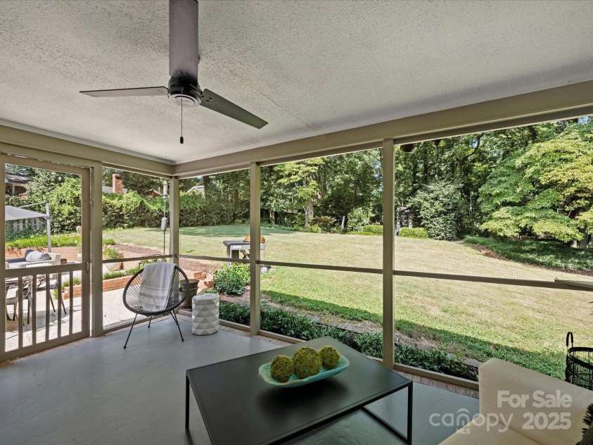 6334 Fair Valley Drive, Charlotte, NC 28226.  MLS# CAR4281662, YatesRealty ID 29620. 