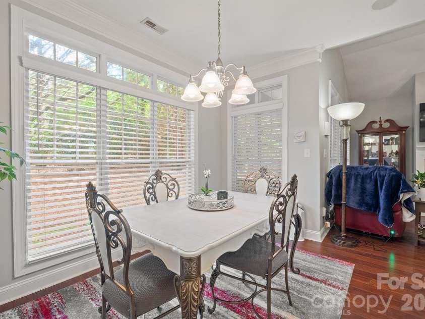 8829 Legacy Lake Lane, Charlotte, NC 28269.  MLS# CAR4385979, YatesRealty ID 29621. Dining Room