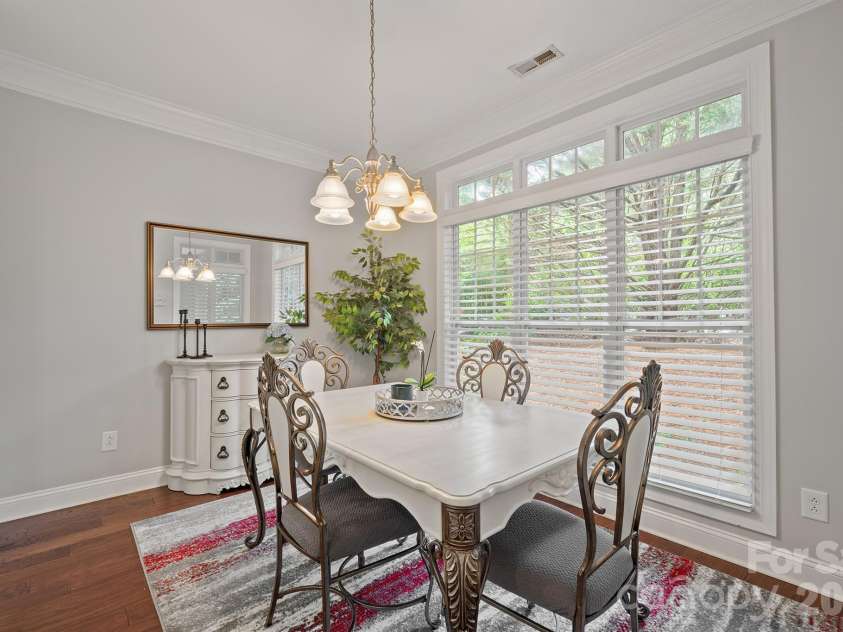 8829 Legacy Lake Lane, Charlotte, NC 28269.  MLS# CAR4385979, YatesRealty ID 29621. Dining room