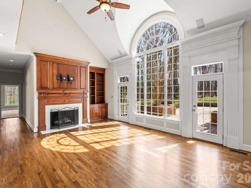 7902 Southerland Drive, Browns Summit, NC 27214.  MLS# CAR4372307, YatesRealty ID 29622. 