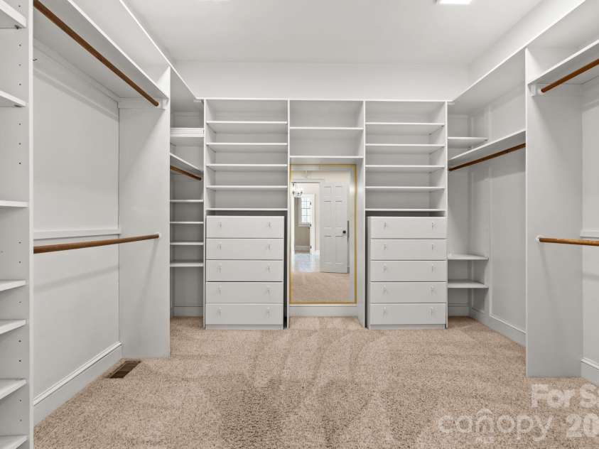 7902 Southerland Drive, Browns Summit, NC 27214.  MLS# CAR4372307, YatesRealty ID 29622. 