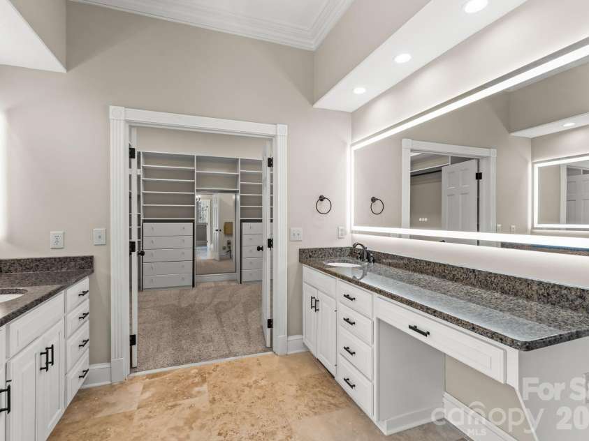 7902 Southerland Drive, Browns Summit, NC 27214.  MLS# CAR4372307, YatesRealty ID 29622. 