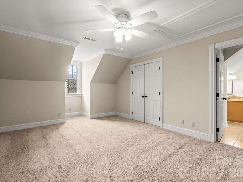 7902 Southerland Drive, Browns Summit, NC 27214.  MLS# CAR4372307, YatesRealty ID 29622. 
