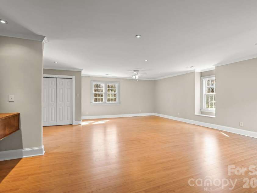 7902 Southerland Drive, Browns Summit, NC 27214.  MLS# CAR4372307, YatesRealty ID 29622. 