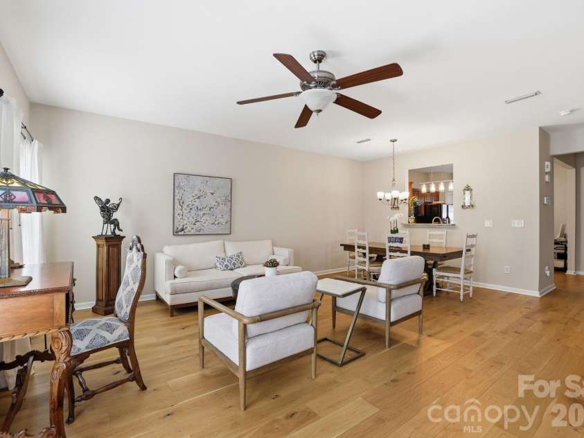 11439 Destin Lane, Charlotte, NC 28277.  MLS# CAR4386670, YatesRealty ID 29623. 
