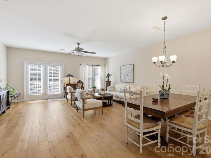 11439 Destin Lane, Charlotte, NC 28277.  MLS# CAR4386670, YatesRealty ID 29623. 