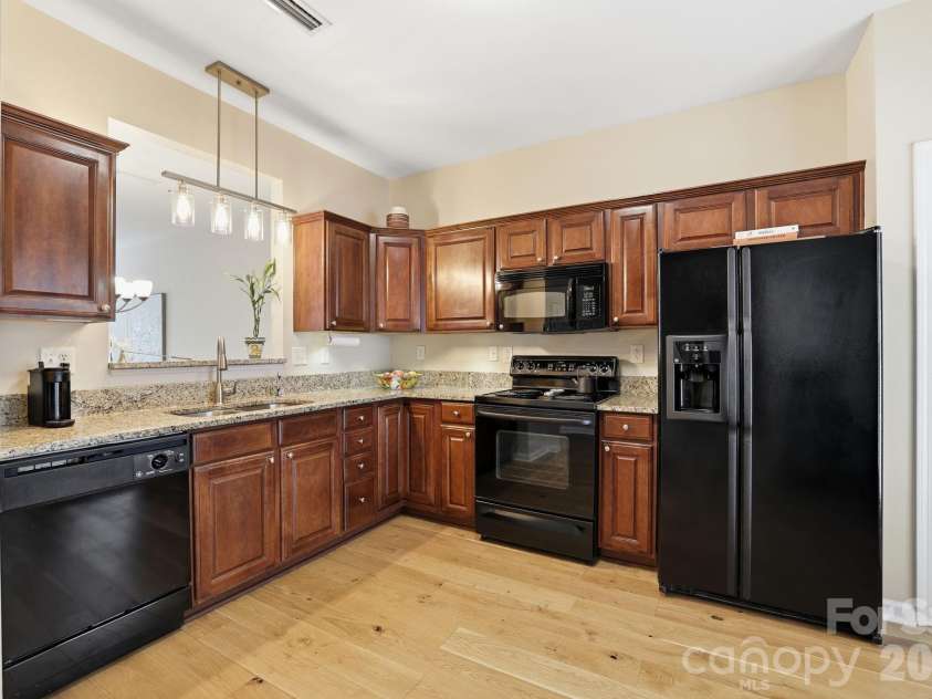 11439 Destin Lane, Charlotte, NC 28277.  MLS# CAR4386670, YatesRealty ID 29623. 