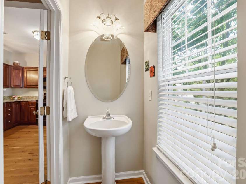 11439 Destin Lane, Charlotte, NC 28277.  MLS# CAR4386670, YatesRealty ID 29623. 