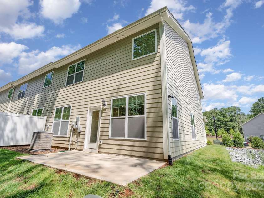 4237 Plumeria Way, Fort Mill, SC 29707.  MLS# CAR4286365, YatesRealty ID 29623. 