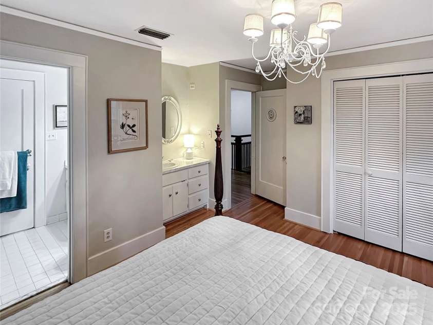 436 3rd Avenue, Hickory, NC 28601.  MLS# CAR4283536, YatesRealty ID 29624. Bedroom 2 of 3