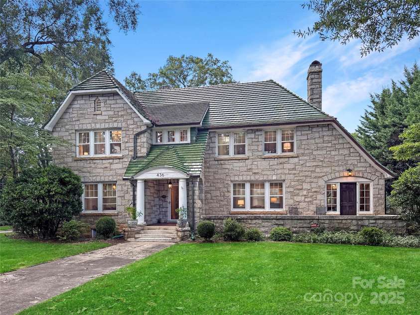 436 3rd Avenue, Hickory, NC 28601.  MLS# CAR4283536, YatesRealty ID 29624. Exquisite stone home in downtown Hickory