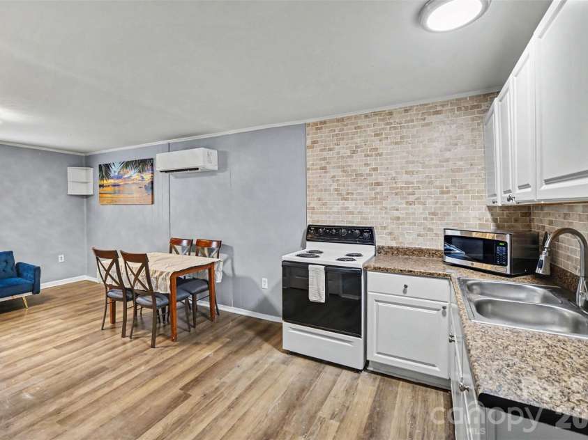 1201 Iva Avenue, Gastonia, NC 28052.  MLS# CAR4345199, YatesRealty ID 29625. 
