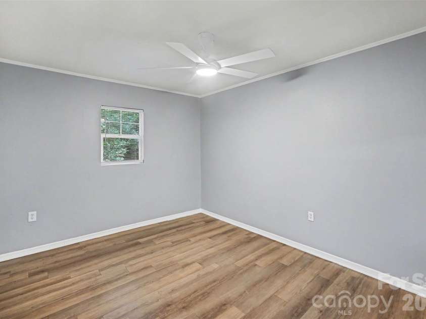 1201 Iva Avenue, Gastonia, NC 28052.  MLS# CAR4345199, YatesRealty ID 29625. 