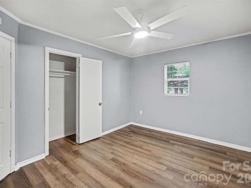 1201 Iva Avenue, Gastonia, NC 28052.  MLS# CAR4345199, YatesRealty ID 29625. 