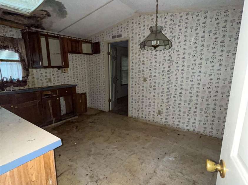 916 Steep Hill Road, Belmont, NC 28012.  MLS# CAR4280898, YatesRealty ID 29625. 