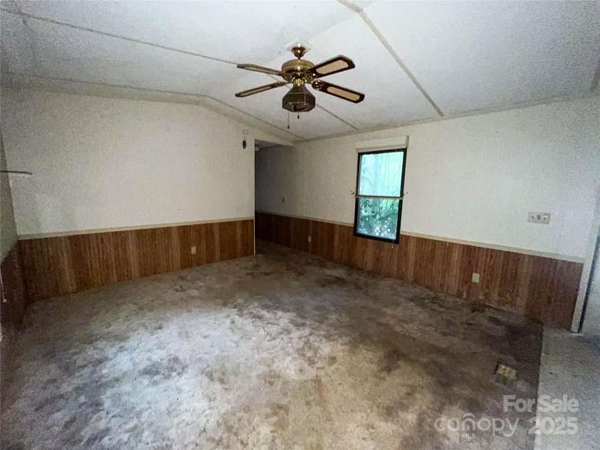 916 Steep Hill Road, Belmont, NC 28012.  MLS# CAR4280898, YatesRealty ID 29625. 