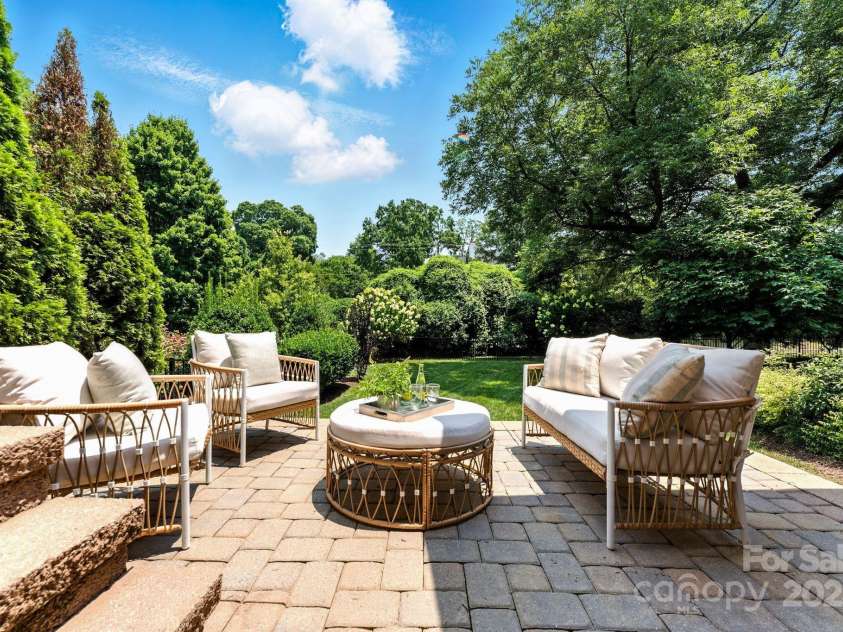 1614 Lombardy Circle, Charlotte, NC 28203.  MLS# CAR4279455, YatesRealty ID 29626. Rear patio