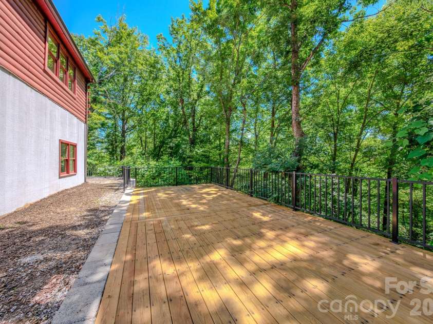 231 Blue Bird Road, Lake Lure, NC 28746.  MLS# CAR4384888, YatesRealty ID 29626. 