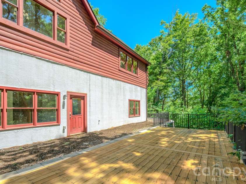 231 Blue Bird Road, Lake Lure, NC 28746.  MLS# CAR4384888, YatesRealty ID 29626. 