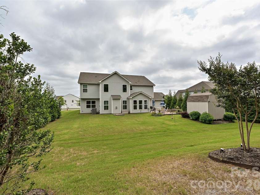 406 Sinaloa Street, Waxhaw, NC 28173.  MLS# CAR4390776, YatesRealty ID 29627. 