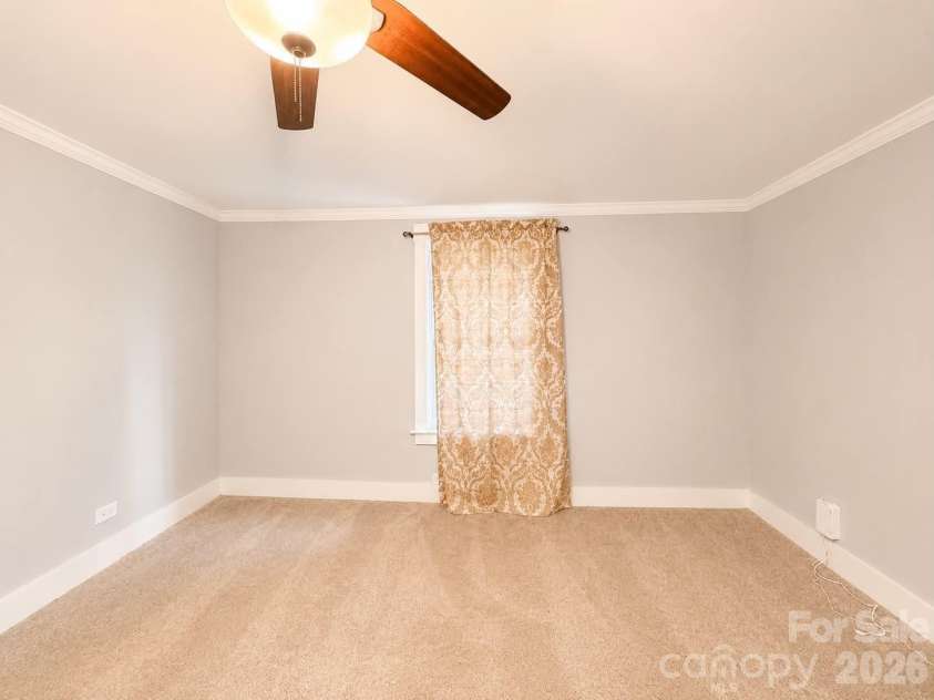 383 Catawba Avenue, Mooresville, NC 28115.  MLS# CAR4380930, YatesRealty ID 29628. 