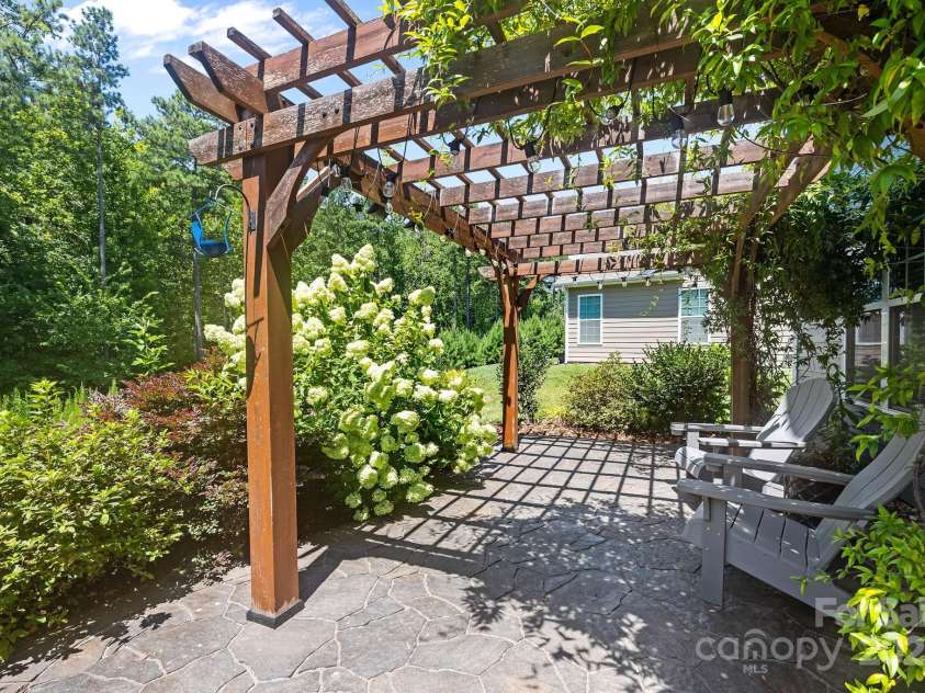 127 Atwater Landing Drive, Mooresville, NC 28117.  MLS# CAR4283079, YatesRealty ID 29629. Beautiful patio and gazebo