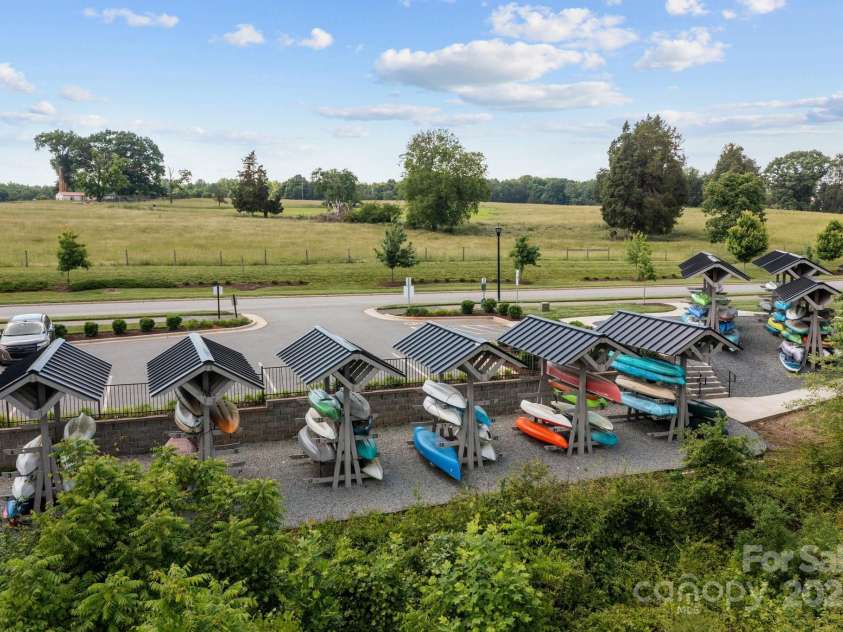 127 Atwater Landing Drive, Mooresville, NC 28117.  MLS# CAR4283079, YatesRealty ID 29629. Kayak storage