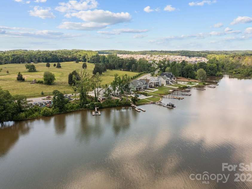 127 Atwater Landing Drive, Mooresville, NC 28117.  MLS# CAR4283079, YatesRealty ID 29629. Lake access