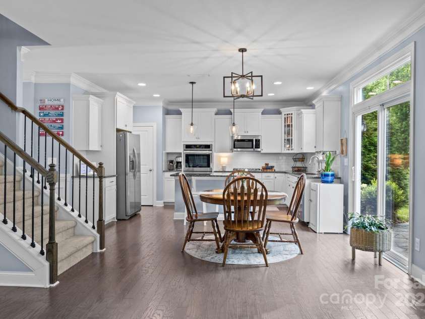127 Atwater Landing Drive, Mooresville, NC 28117.  MLS# CAR4283079, YatesRealty ID 29629. Open floor plan
