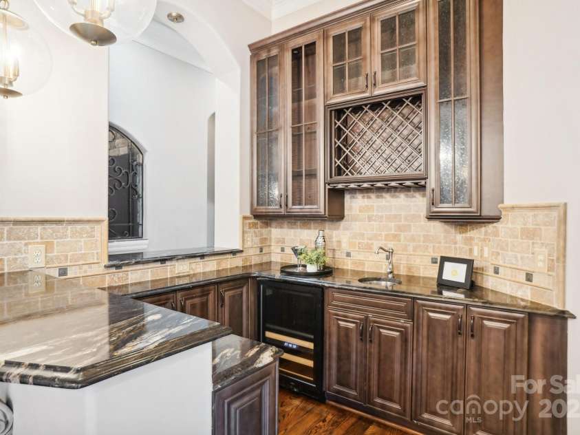 1800 Smarty Jones Drive, Waxhaw, NC 28173.  MLS# CAR4239181, YatesRealty ID 2963. 