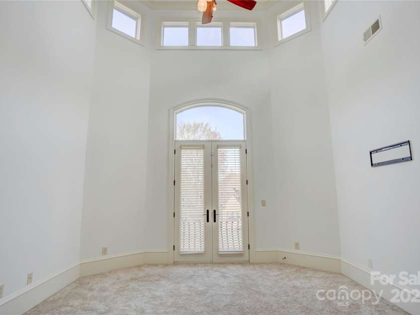 1800 Smarty Jones Drive, Waxhaw, NC 28173.  MLS# CAR4239181, YatesRealty ID 2963. 