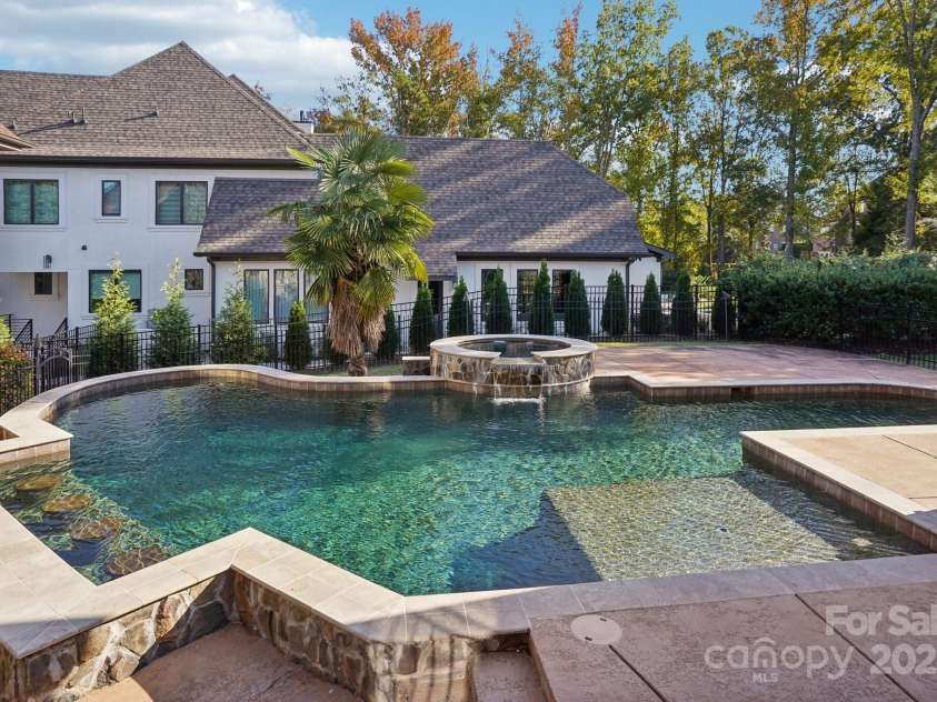 1800 Smarty Jones Drive, Waxhaw, NC 28173.  MLS# CAR4239181, YatesRealty ID 2963. 