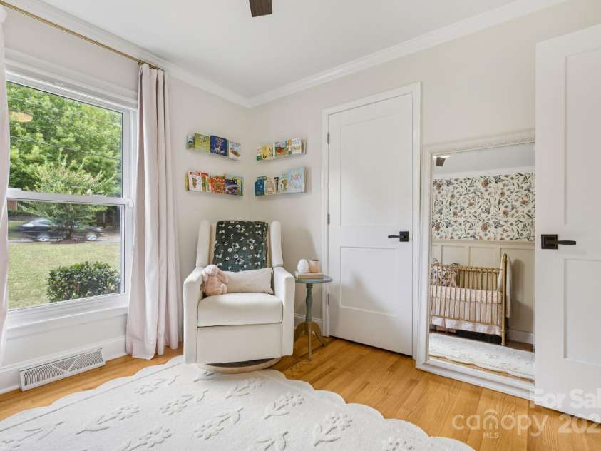 1520 Starbrook Drive, Charlotte, NC 28210.  MLS# CAR4274449, YatesRealty ID 29630. Secondary bedroom #1 with ceiling fan