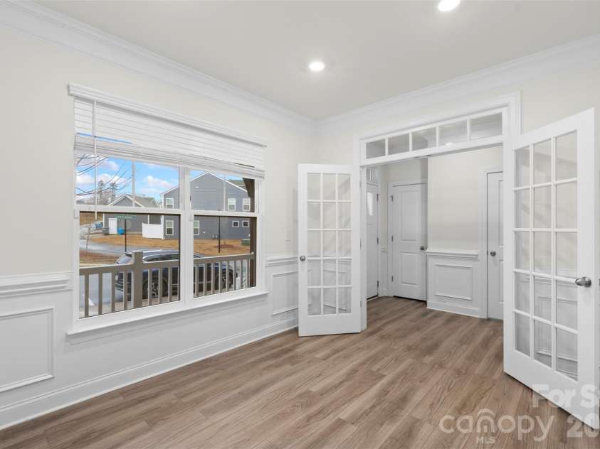 2109 Laurel Village Circle, Belmont, NC 28012.  MLS# CAR4352585, YatesRealty ID 29630. 