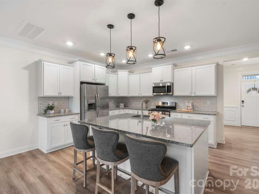 2109 Laurel Village Circle, Belmont, NC 28012.  MLS# CAR4352585, YatesRealty ID 29630. 