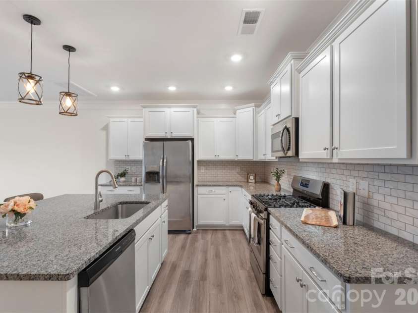 2109 Laurel Village Circle, Belmont, NC 28012.  MLS# CAR4352585, YatesRealty ID 29630. 