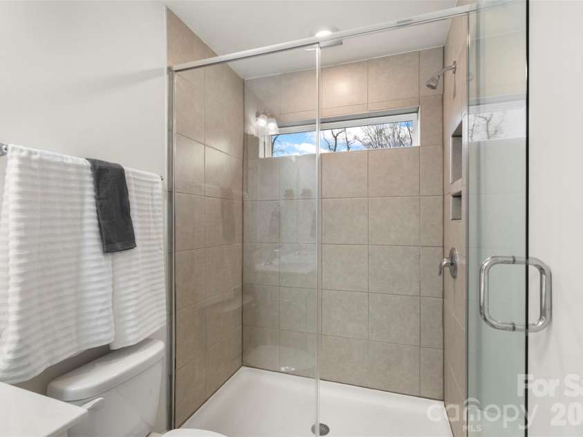 2109 Laurel Village Circle, Belmont, NC 28012.  MLS# CAR4352585, YatesRealty ID 29630. 