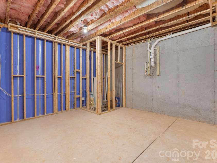 2109 Laurel Village Circle, Belmont, NC 28012.  MLS# CAR4352585, YatesRealty ID 29630. 
