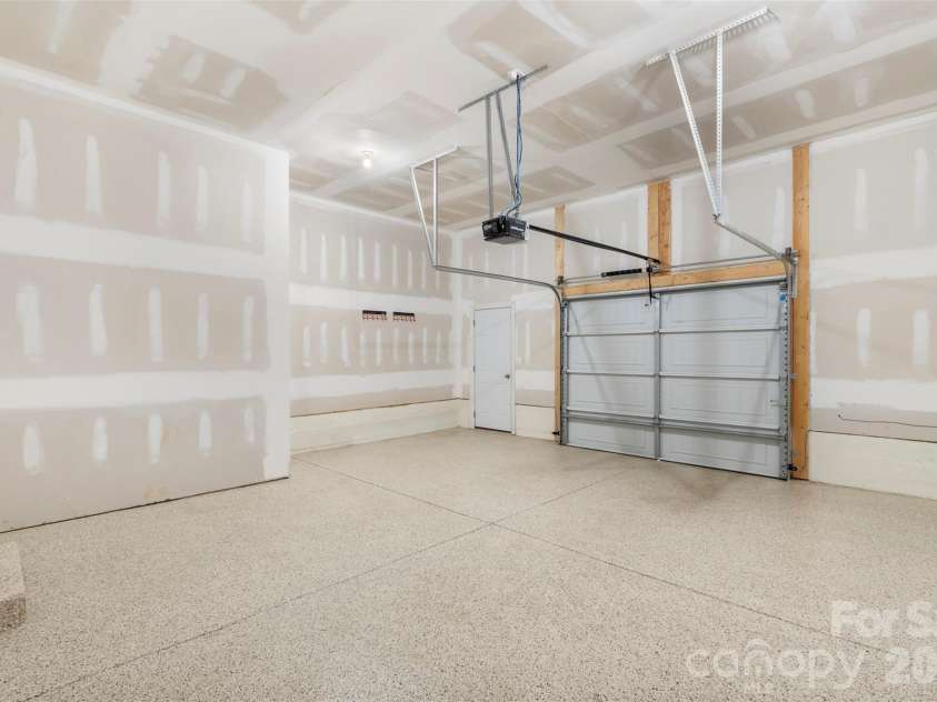 2109 Laurel Village Circle, Belmont, NC 28012.  MLS# CAR4352585, YatesRealty ID 29630. 