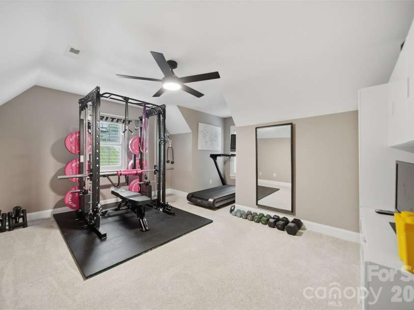 151 43rd Avenue Drive, Hickory, NC 28601.  MLS# CAR4379957, YatesRealty ID 29631. 