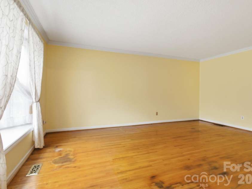 3343 Olde Creek Trail, Matthews, NC 28105.  MLS# CAR4389464, YatesRealty ID 29632. 