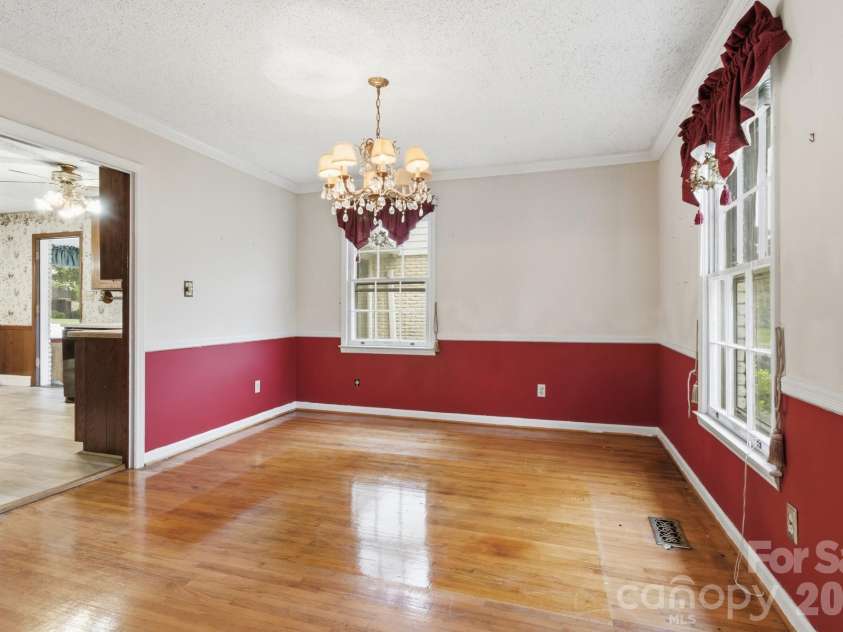 3343 Olde Creek Trail, Matthews, NC 28105.  MLS# CAR4389464, YatesRealty ID 29632. 