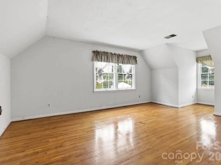 3343 Olde Creek Trail, Matthews, NC 28105.  MLS# CAR4389464, YatesRealty ID 29632. 