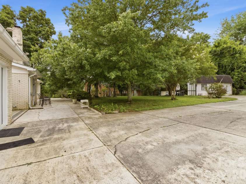 3343 Olde Creek Trail, Matthews, NC 28105.  MLS# CAR4389464, YatesRealty ID 29632. 