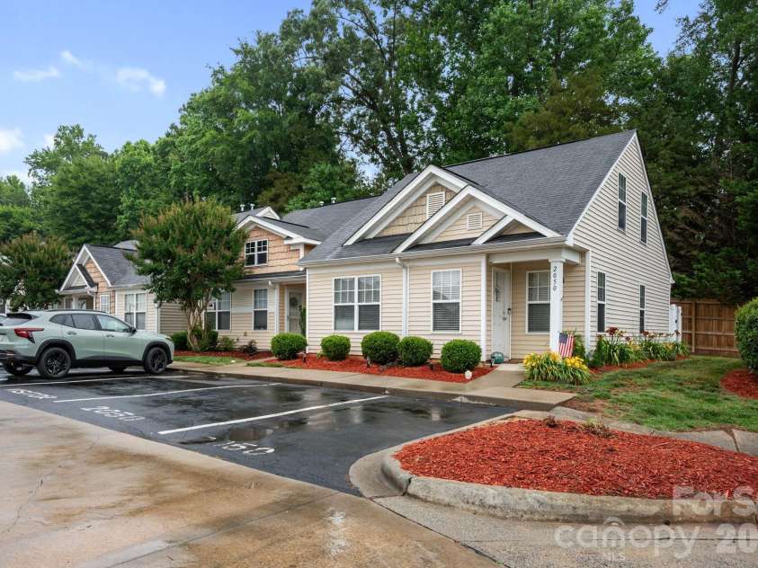 2050 Shady Pond Drive, Clover, SC 29710.  MLS# CAR4390356, YatesRealty ID 29635. 