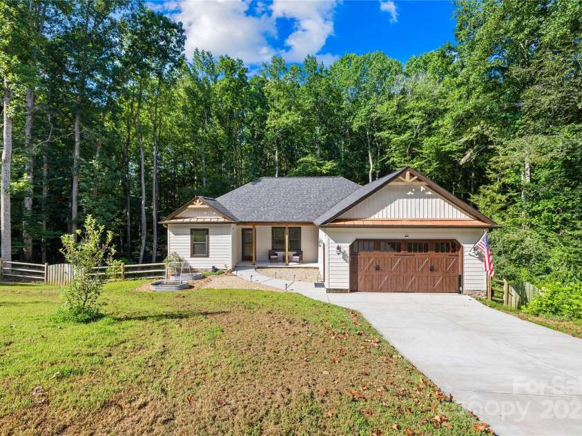 171 Shenandoah Loop, Troutman, NC 28166.  MLS# CAR4283740, YatesRealty ID 29636. 