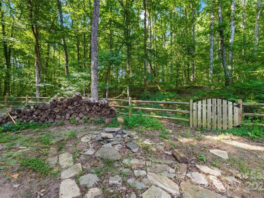 171 Shenandoah Loop, Troutman, NC 28166.  MLS# CAR4283740, YatesRealty ID 29636. Backyard