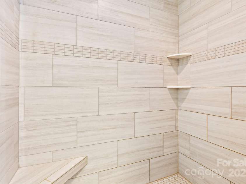 171 Shenandoah Loop, Troutman, NC 28166.  MLS# CAR4283740, YatesRealty ID 29636. Oversized primary shower