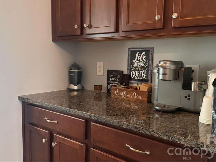 117 Fielding Street, Mount Holly, NC 28120.  MLS# CAR4390438, YatesRealty ID 29638. Entertainment/Coffee Bar