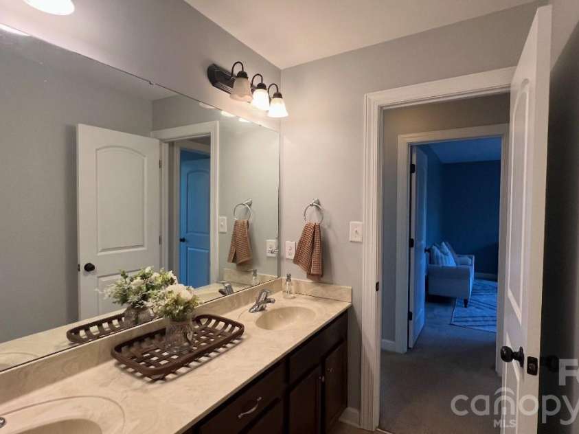 117 Fielding Street, Mount Holly, NC 28120.  MLS# CAR4390438, YatesRealty ID 29638. Full Bathroom on Second Floor